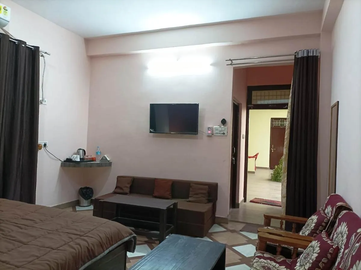 Foreigners Inn Varanasi