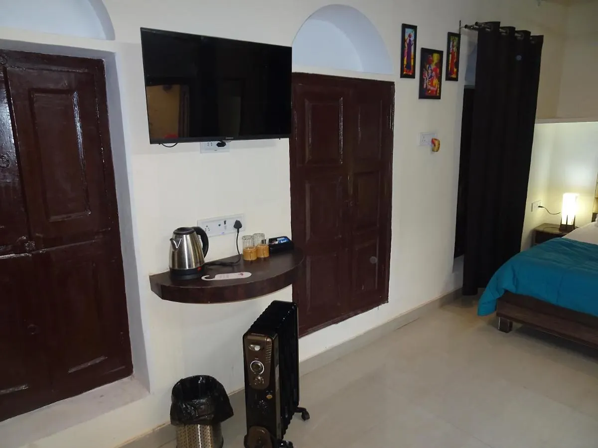 Foreigners Inn Varanasi Bed & Breakfast