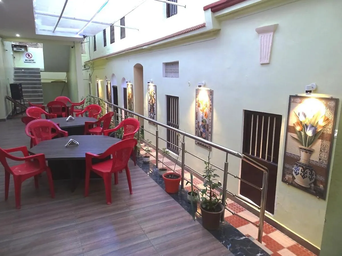 Bed & Breakfast Foreigners Inn Varanasi India