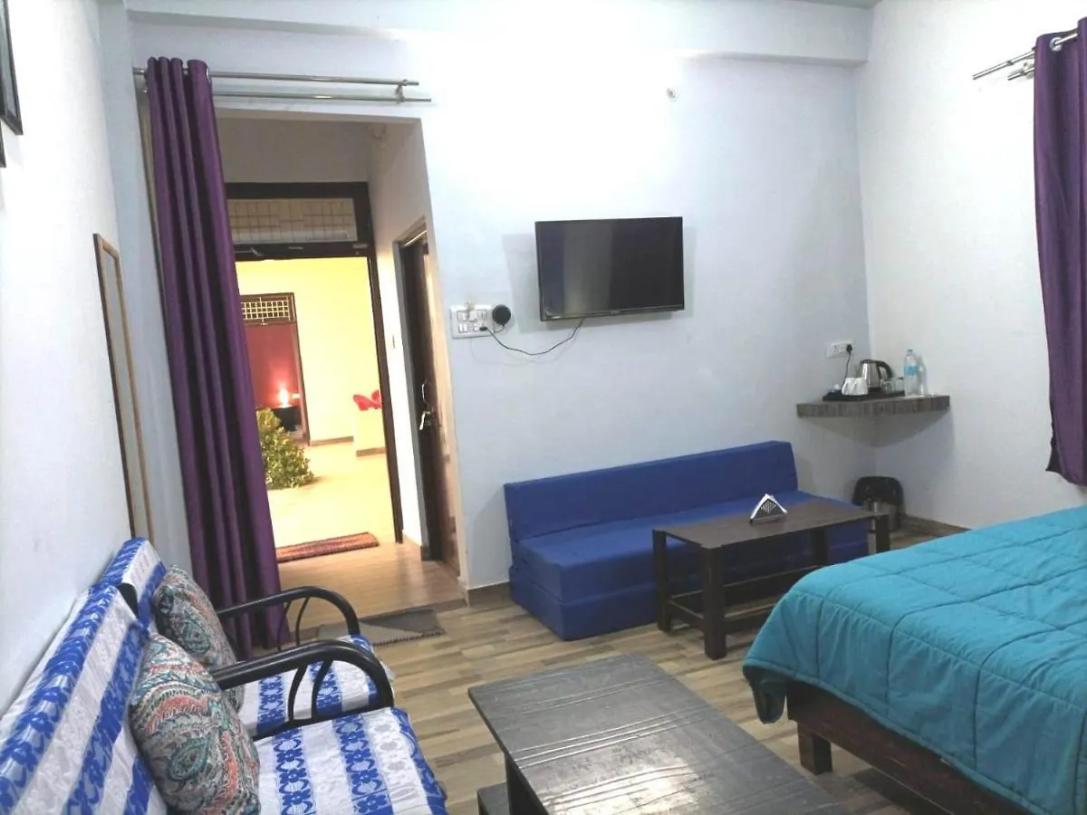 Foreigners Inn Varanasi