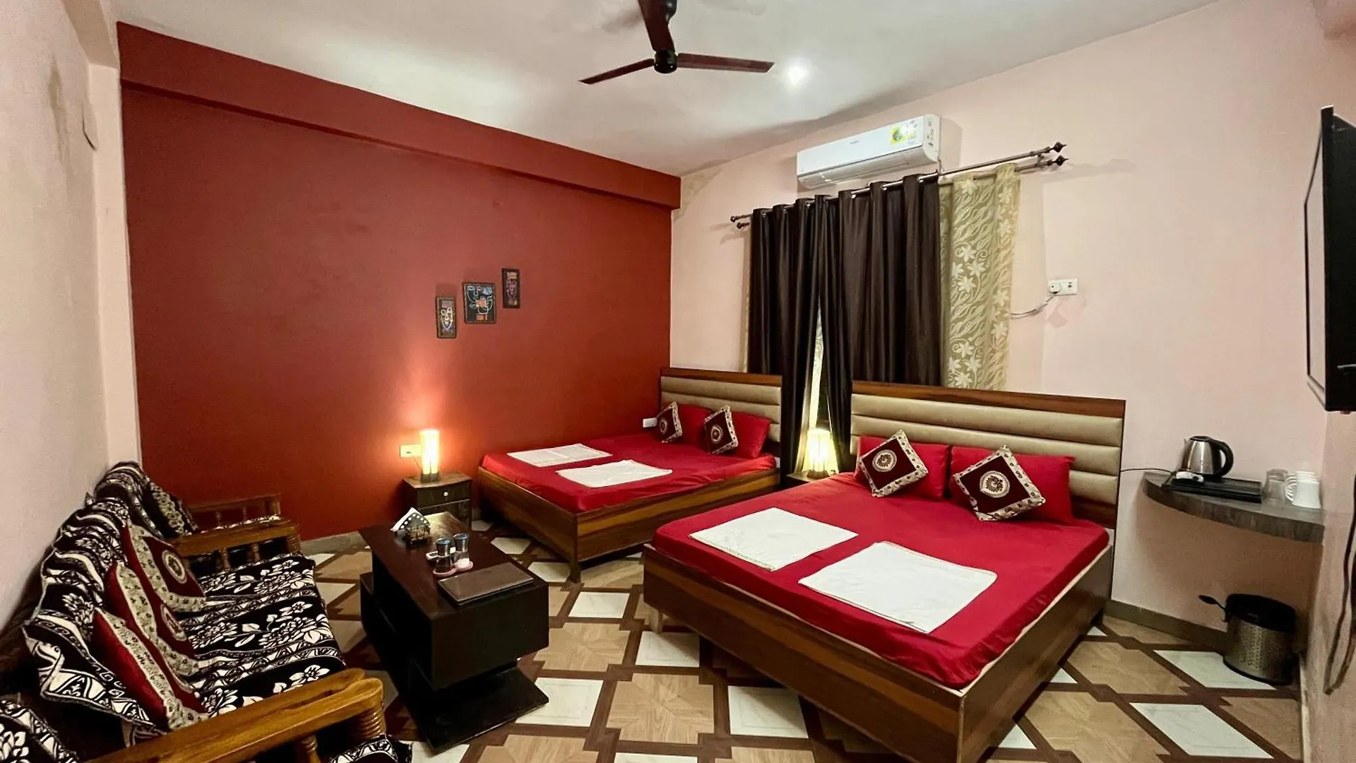 Foreigners Inn Varanasi India